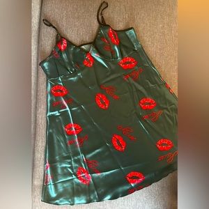 Letter and Mouth Print Satin Cami nightdress